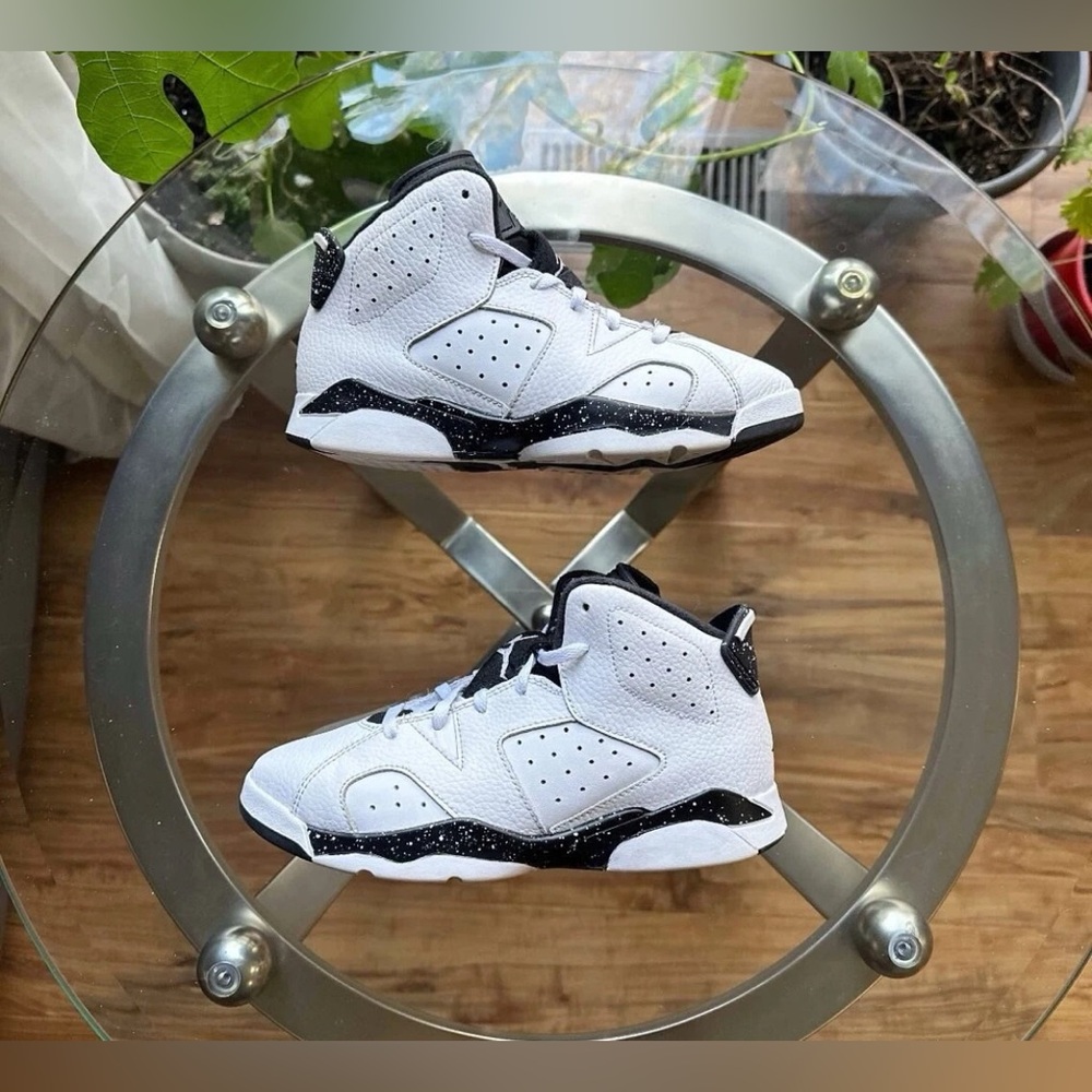 Size 3Y - Air Jordan 6 Retro Reverse Oreo Og White Black 2023